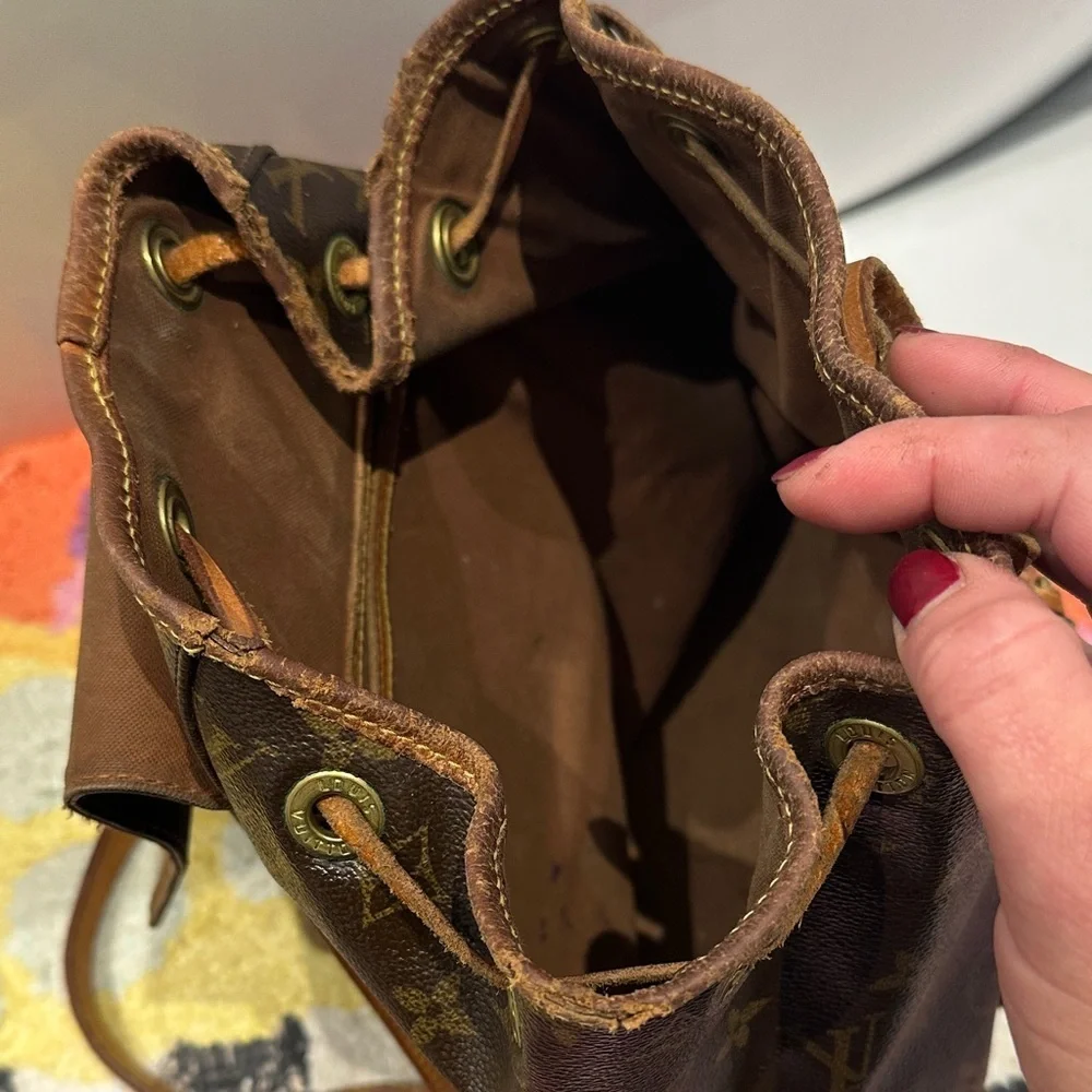 Louis Vuitton Monogram Montsouris MM Backpack - Picture 12 of 13